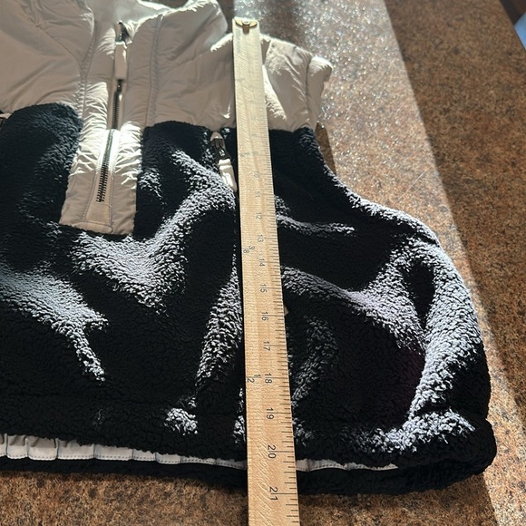 Free People Journey Ahead Vest Size XL Black Combo Half Zip NEW - Picture 13 of 13